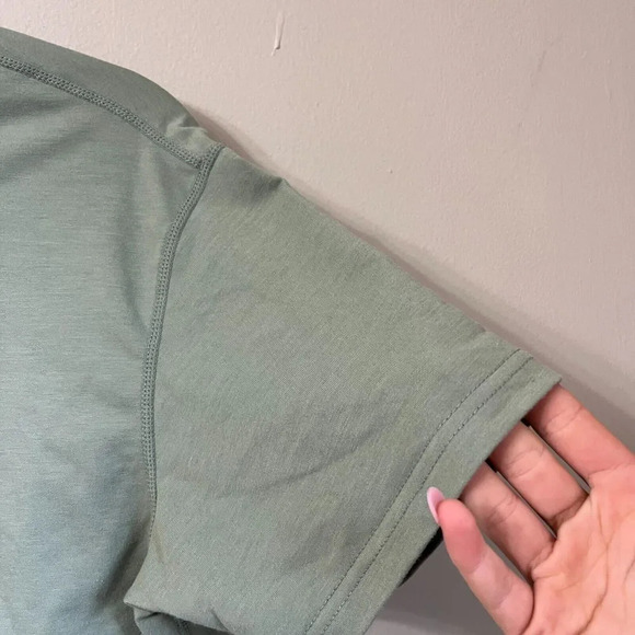 BYLT Mens Green T Shirt Medium Premium Basics Drop Cut Short Sleeve Pullover Top - Picture 5 of 9